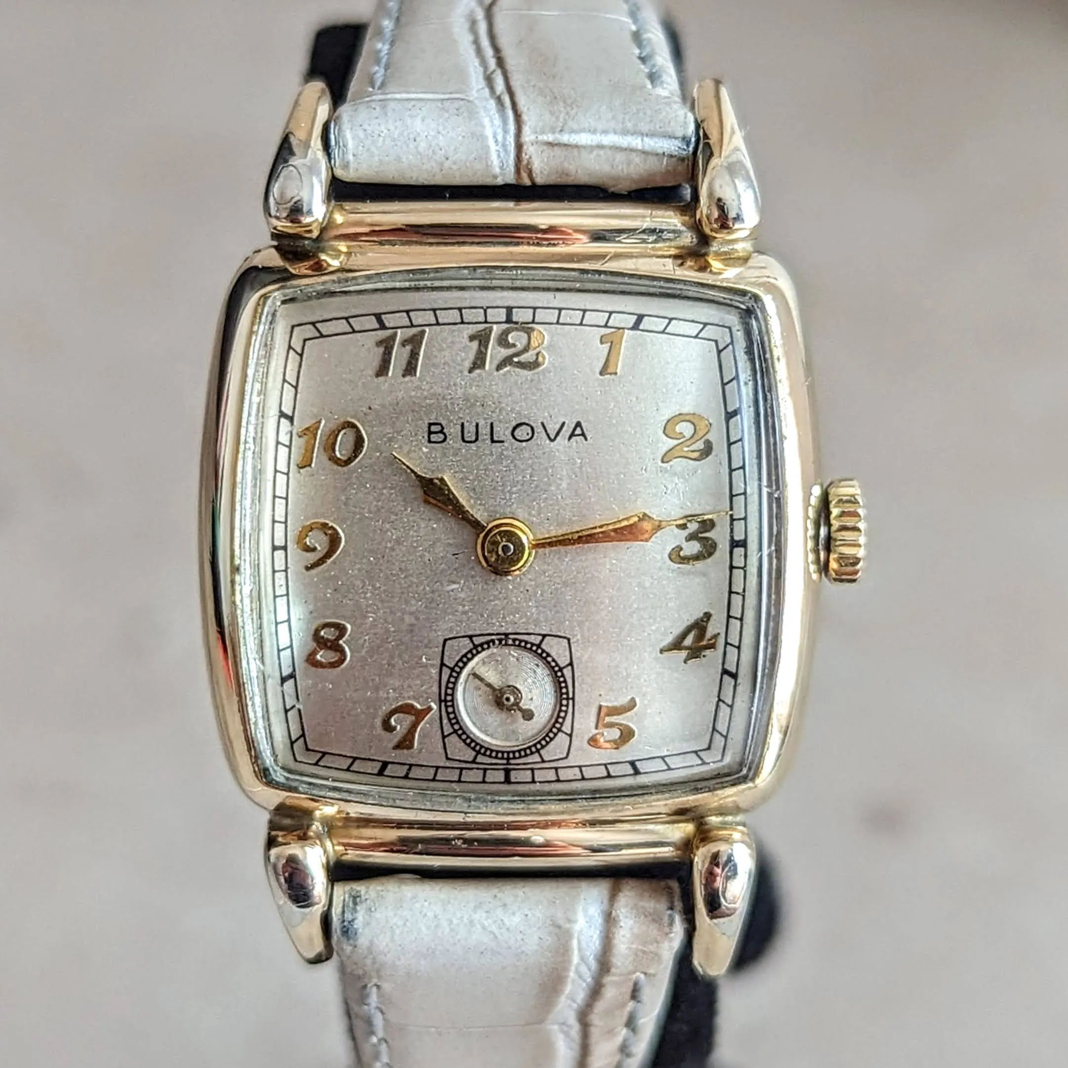 1950 BULOVA His Excellency “XX” Wristwatch 21 Jewels Cal. 10BM U.S.A. Made Watch
