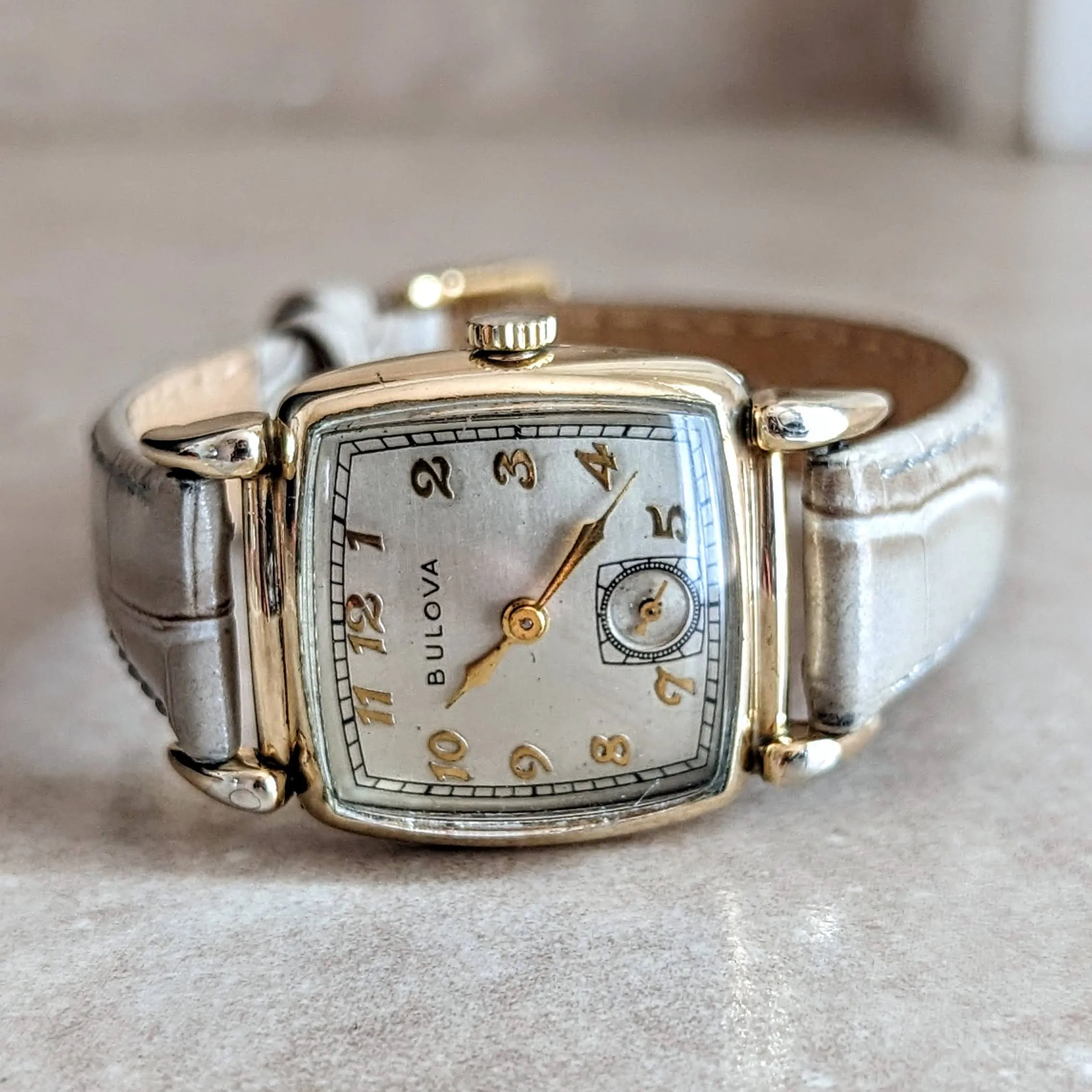 1950 BULOVA His Excellency “XX” Wristwatch 21 Jewels Cal. 10BM U.S.A. Made Watch