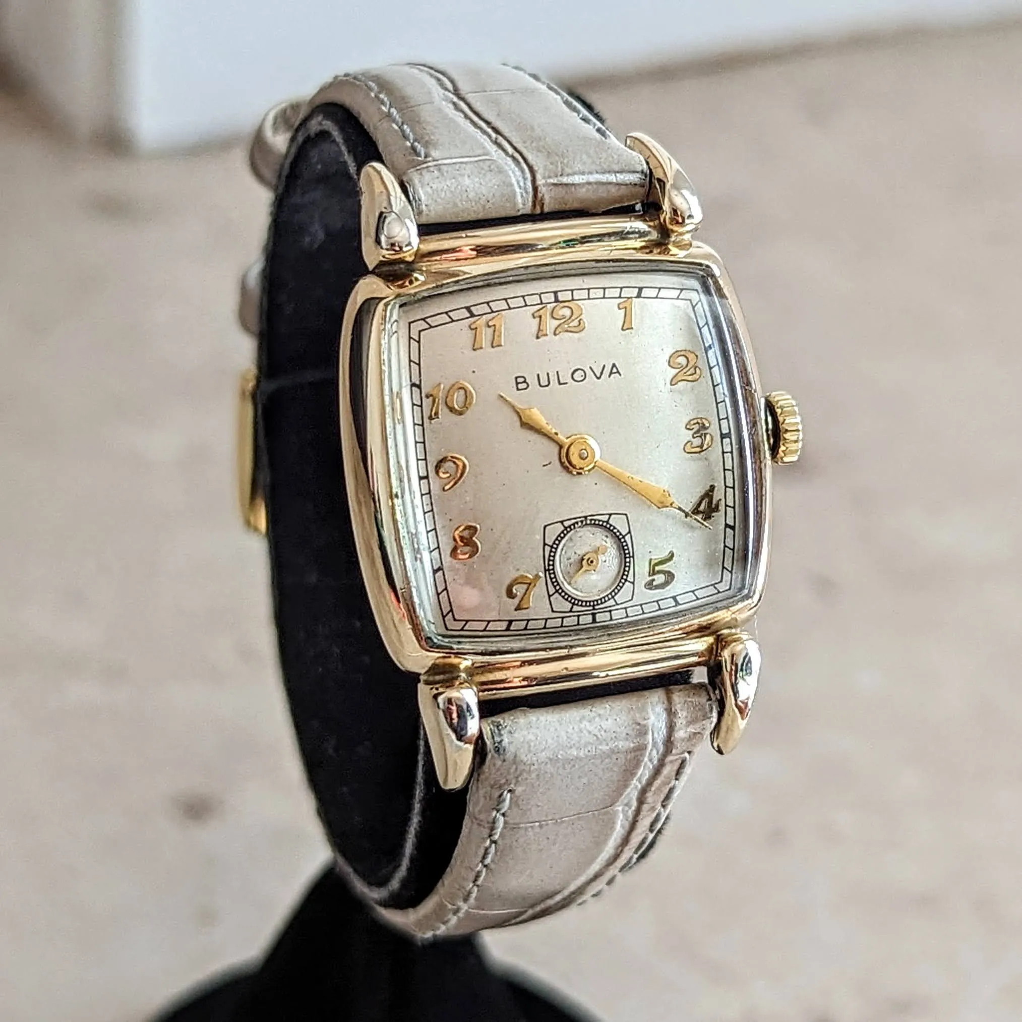 1950 BULOVA His Excellency “XX” Wristwatch 21 Jewels Cal. 10BM U.S.A. Made Watch