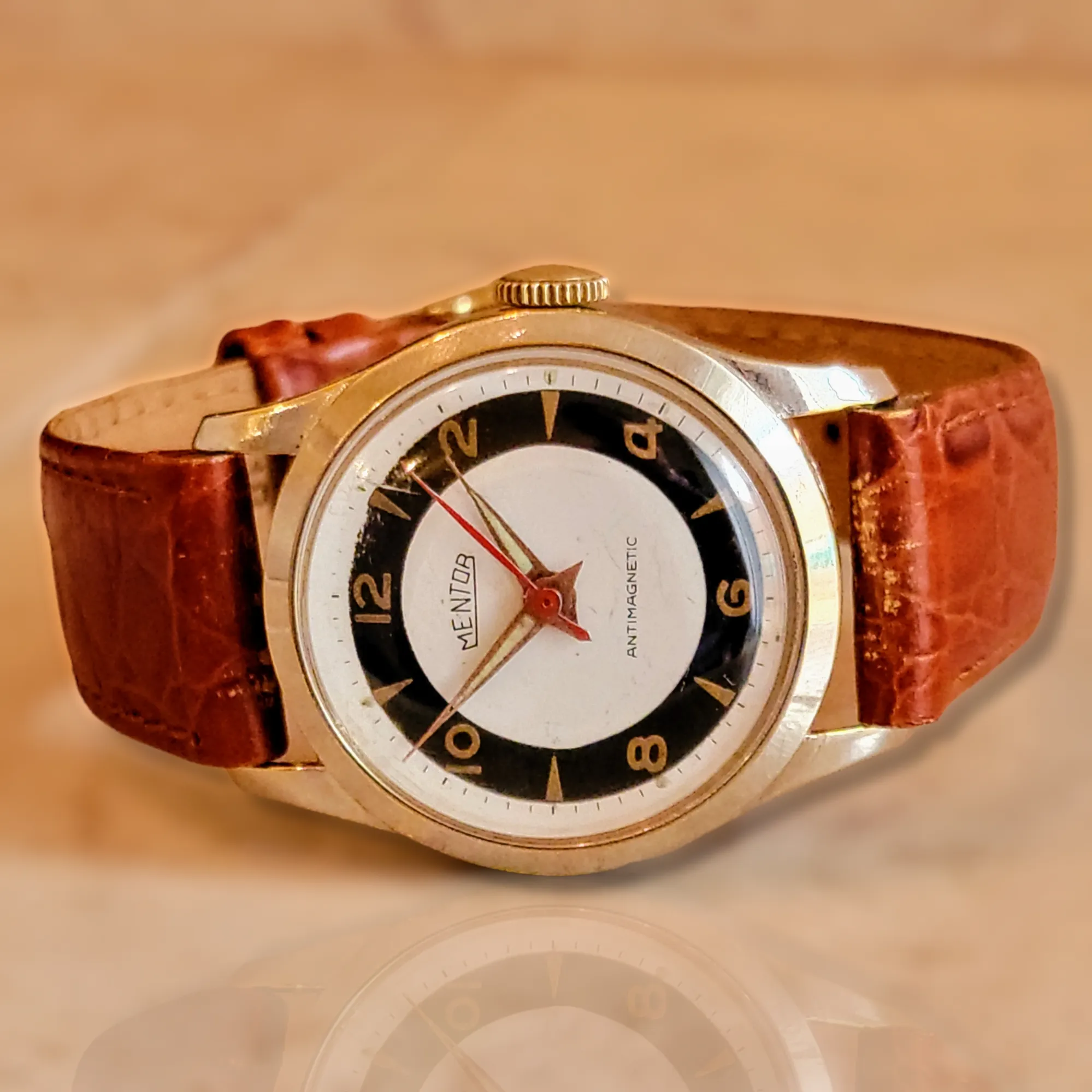 1950's MENTOR Antimagnetic Watch By Bader & Hafner Swiss Made