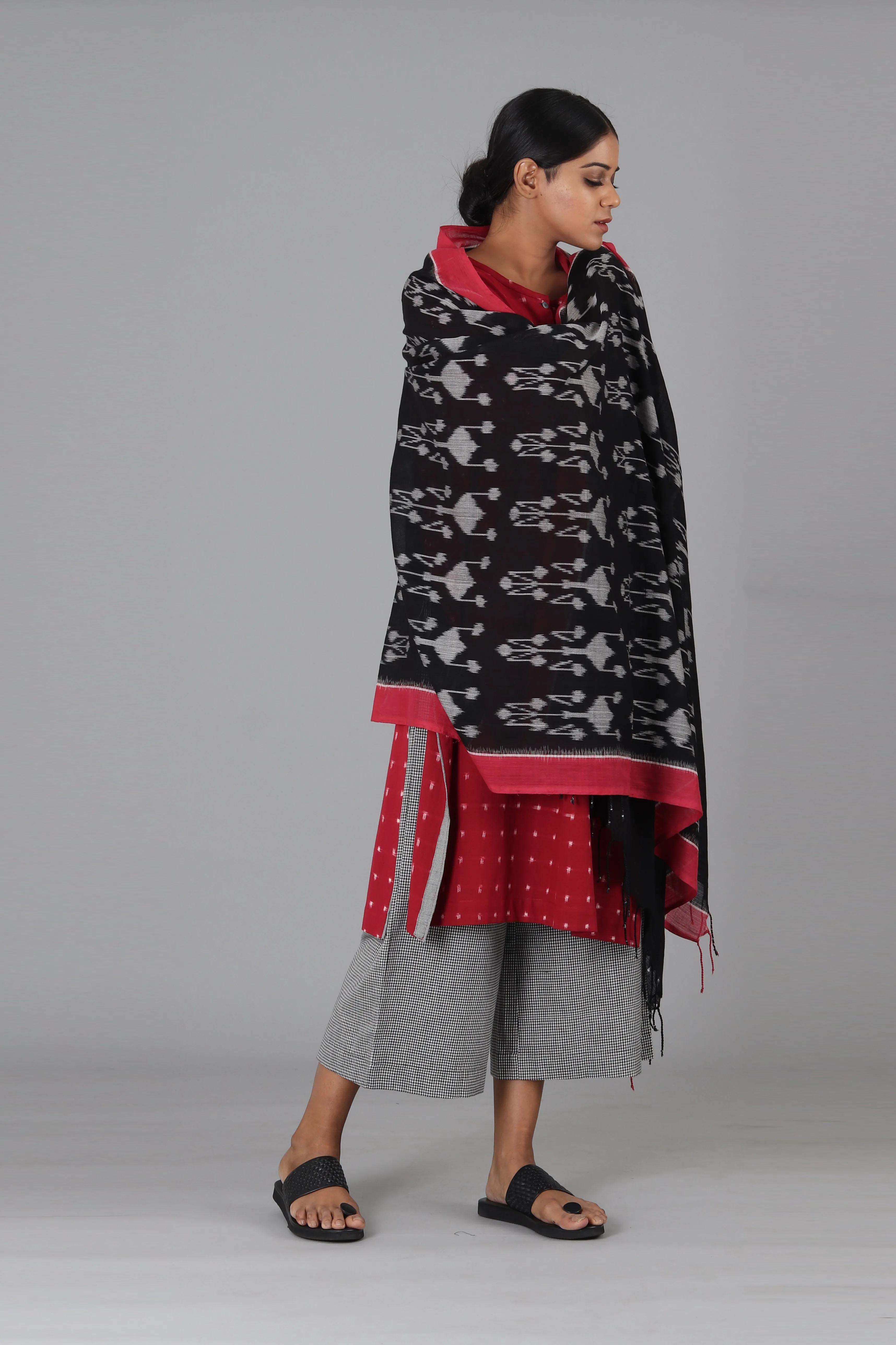 Black Flower Dupatta