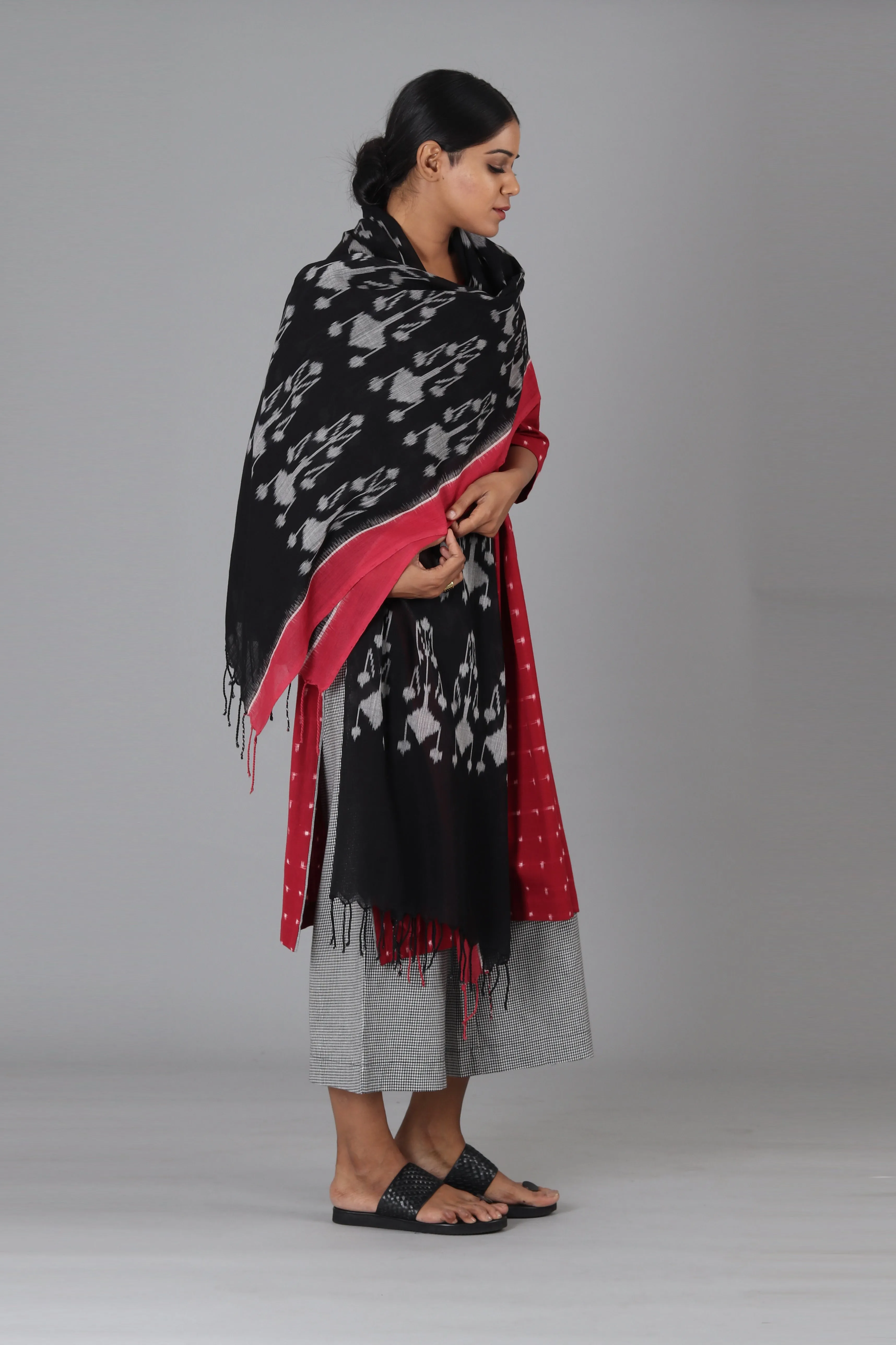 Black Flower Dupatta