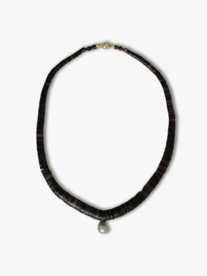 Elegant tahitian pearl puka