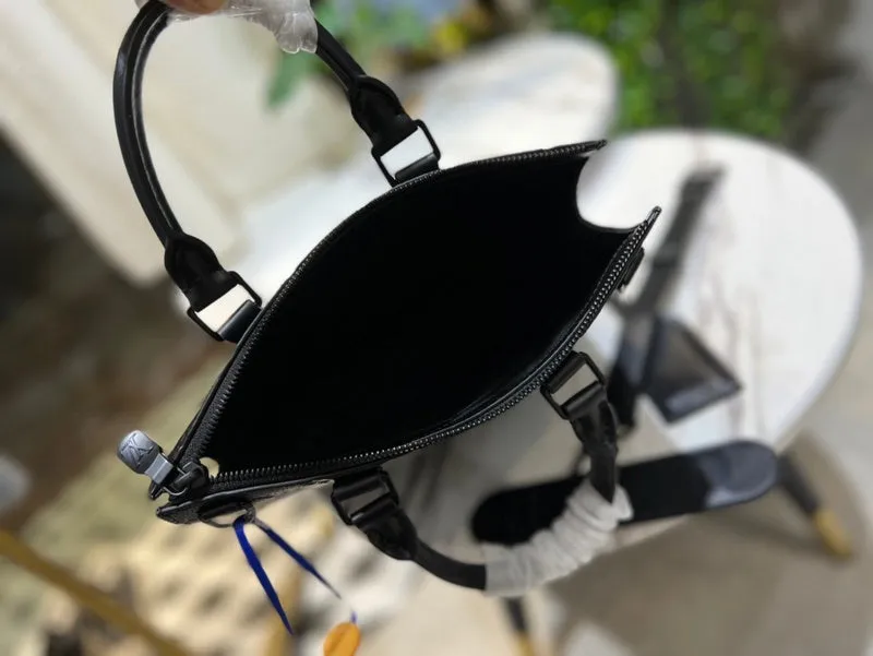 Fashion Lu-Vi bags - 3058