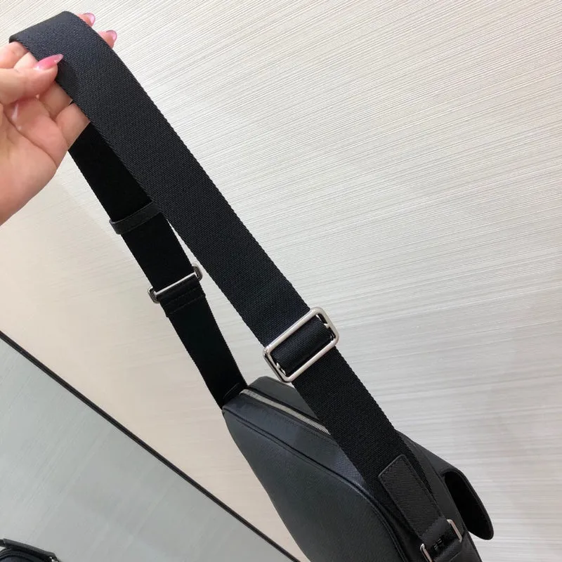 Fashion Lu-Vi bags - 3247
