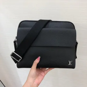 Fashion Lu-Vi bags - 3247