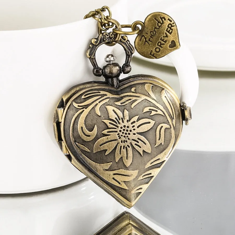 Fashion Silver Heart Shaped Lovely Hollow Elegant Quartz Pocket