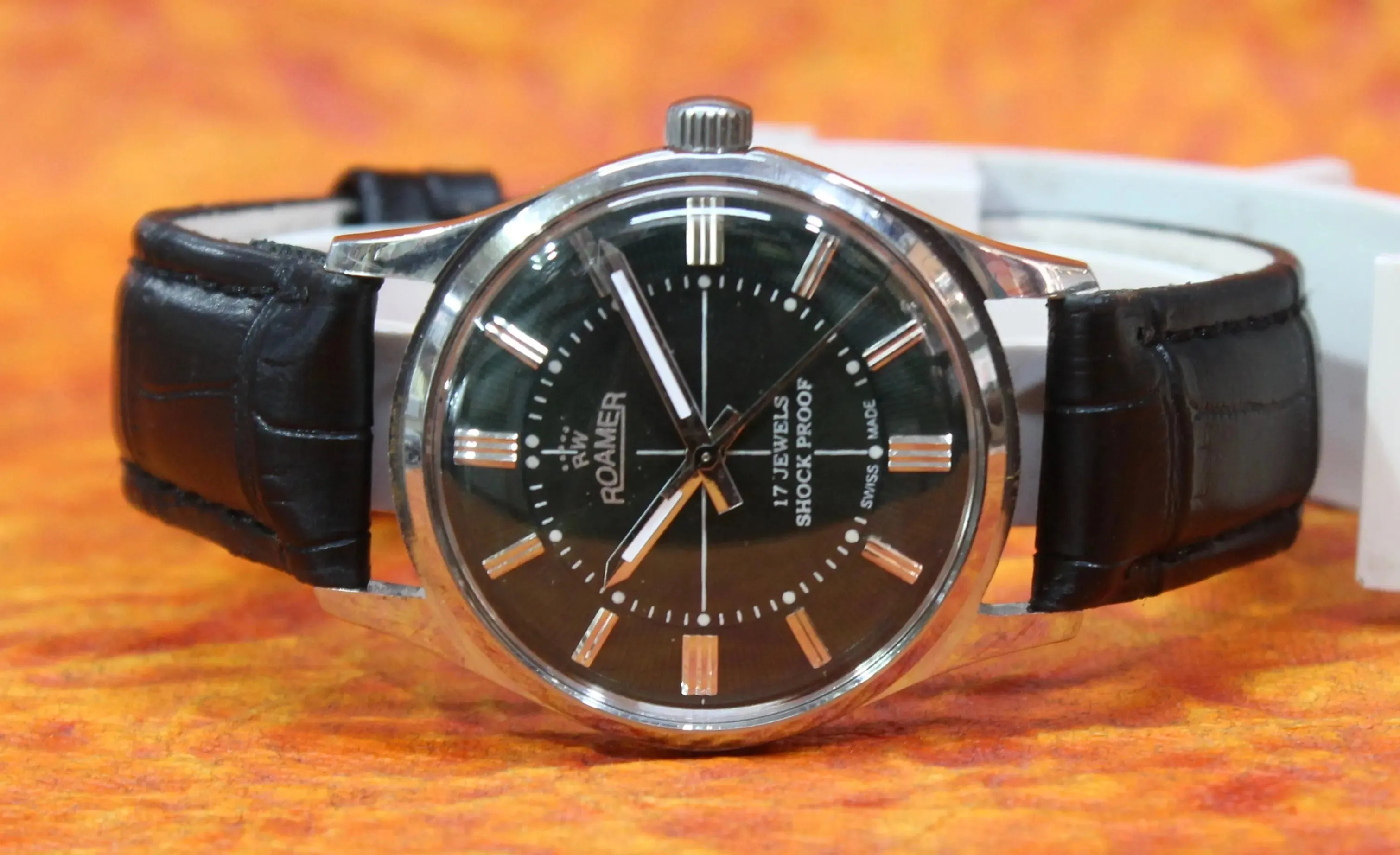 Hand Winding Swiss Made Wristwatch Roamer 17 Jewels FHF ST96 Vintage Mechanical Movement