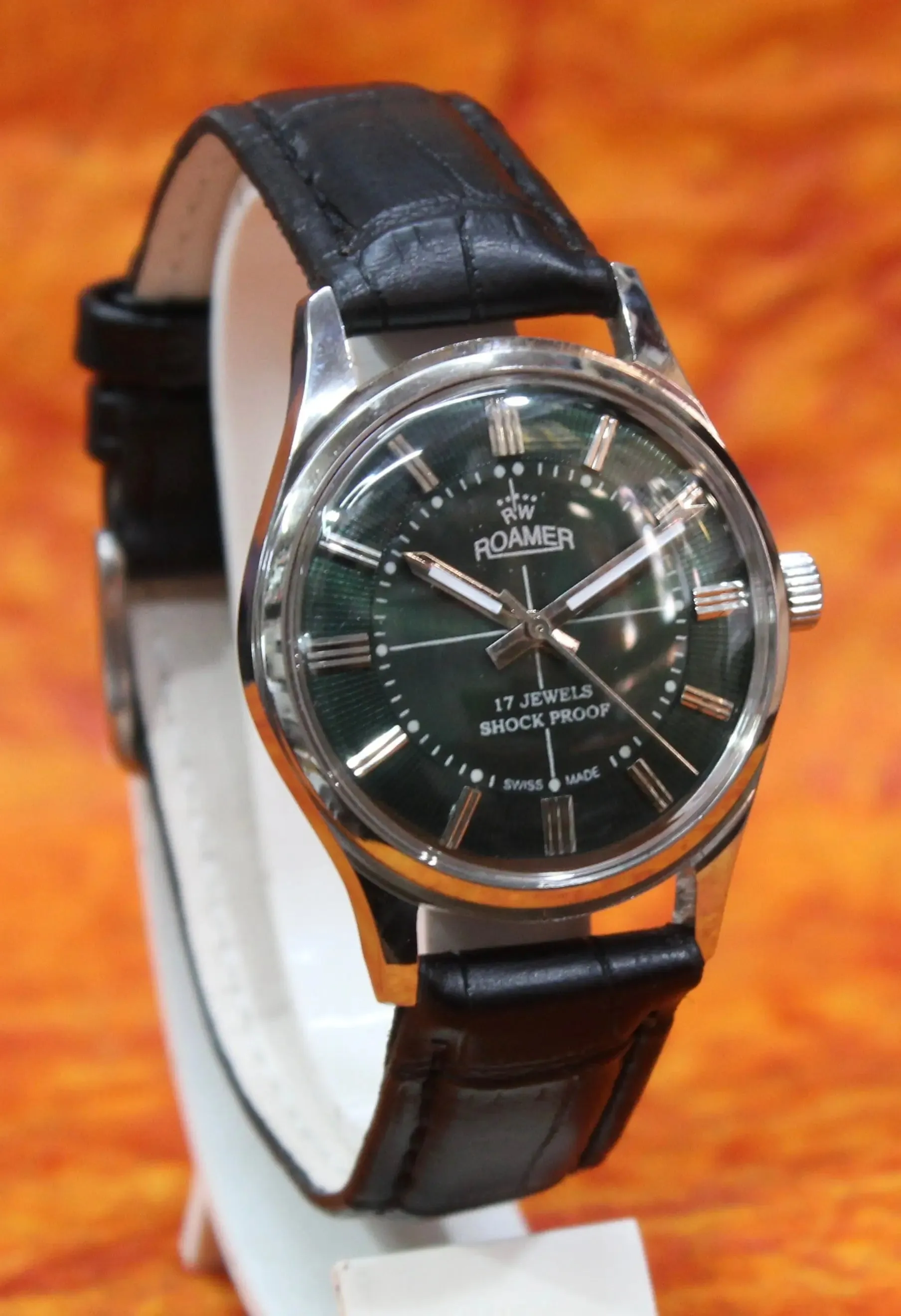 Hand Winding Swiss Made Wristwatch Roamer 17 Jewels FHF ST96 Vintage Mechanical Movement