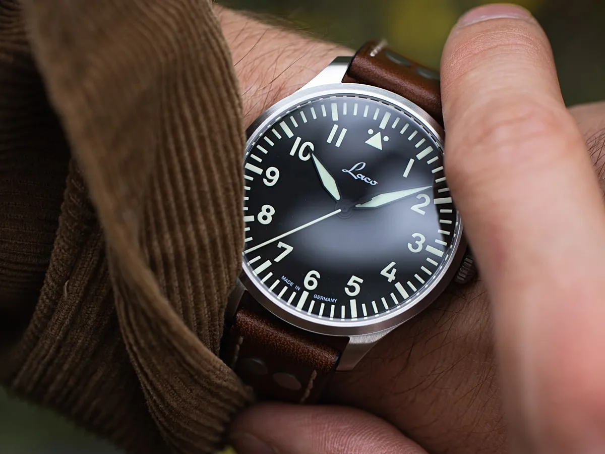 LAC Watch Genf.2