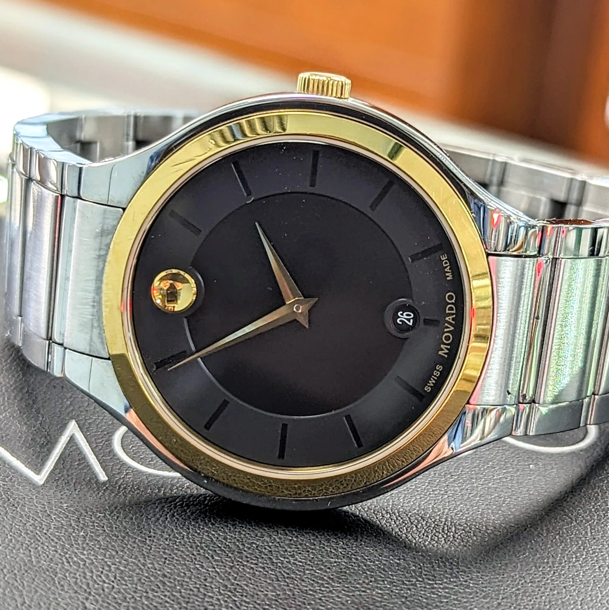 MOVADO Quadro Watch Date Indicator Two-Tone Case S.S. Bracelet Ref. 0606480 - In BOX!