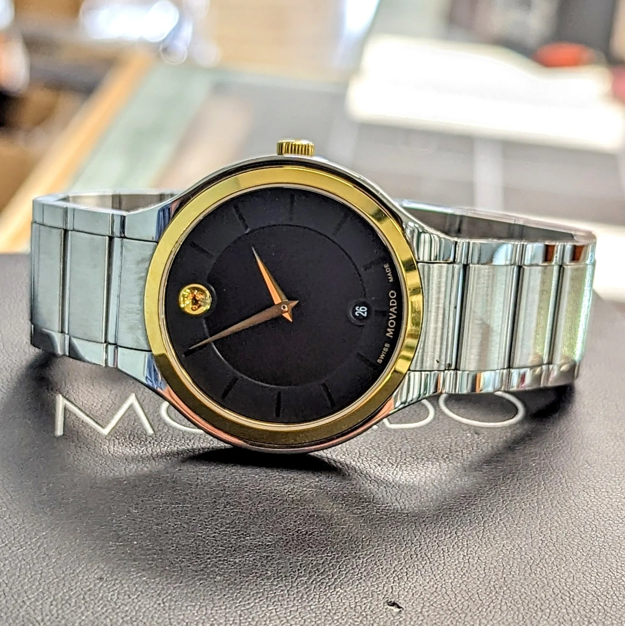 MOVADO Quadro Watch Date Indicator Two-Tone Case S.S. Bracelet Ref. 0606480 - In BOX!