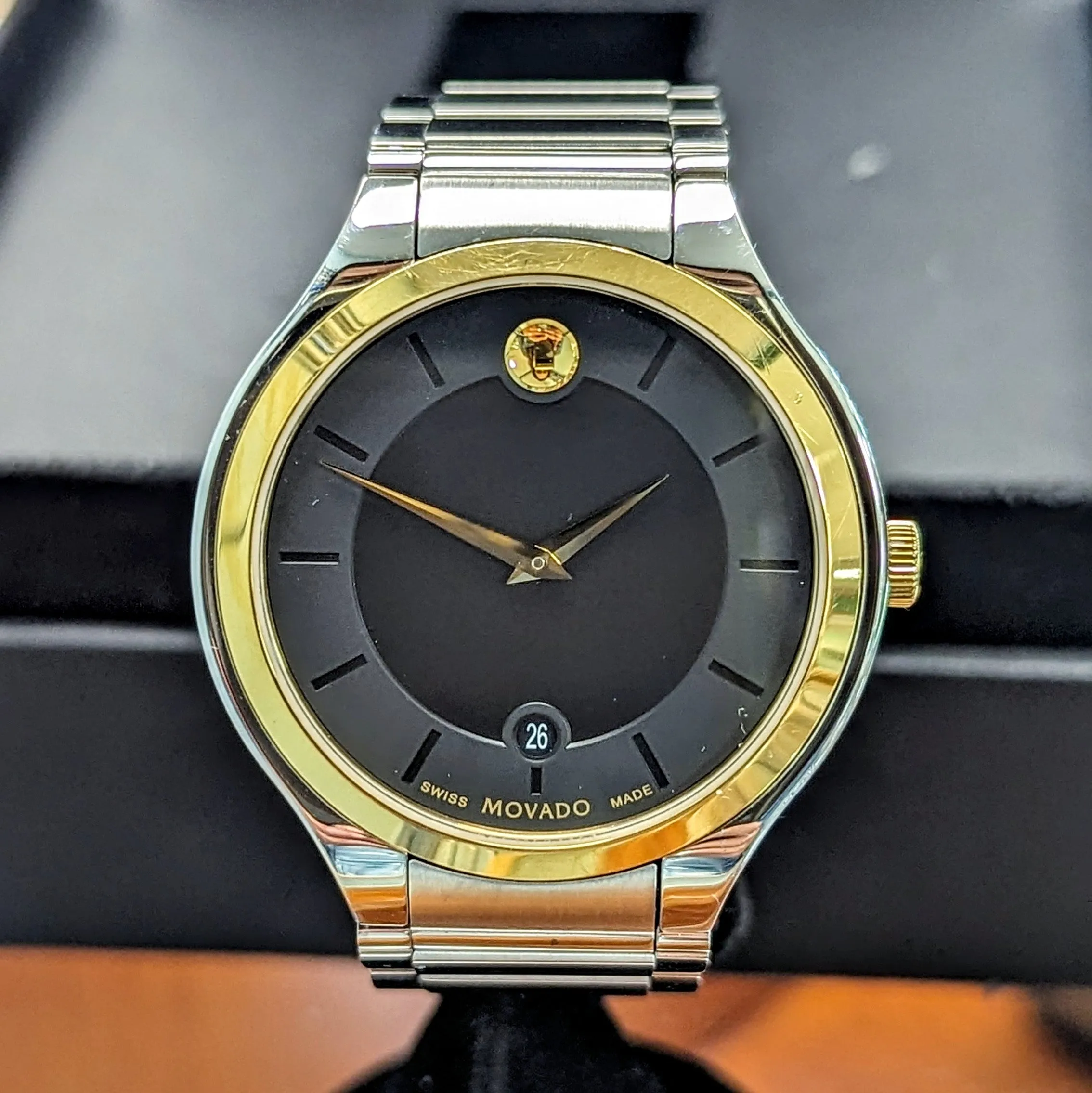 MOVADO Quadro Watch Date Indicator Two-Tone Case S.S. Bracelet Ref. 0606480 - In BOX!