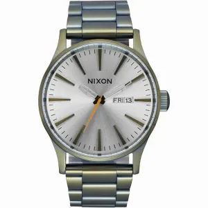 Nixon Sentry