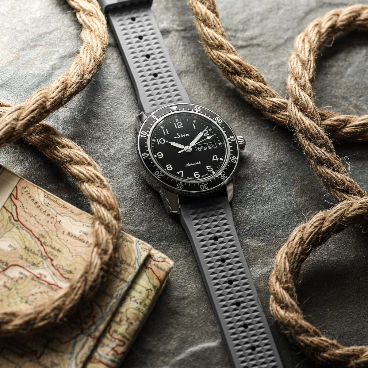 Seacroft Waffle FKM Rubber Dive Watch Strap - Grey