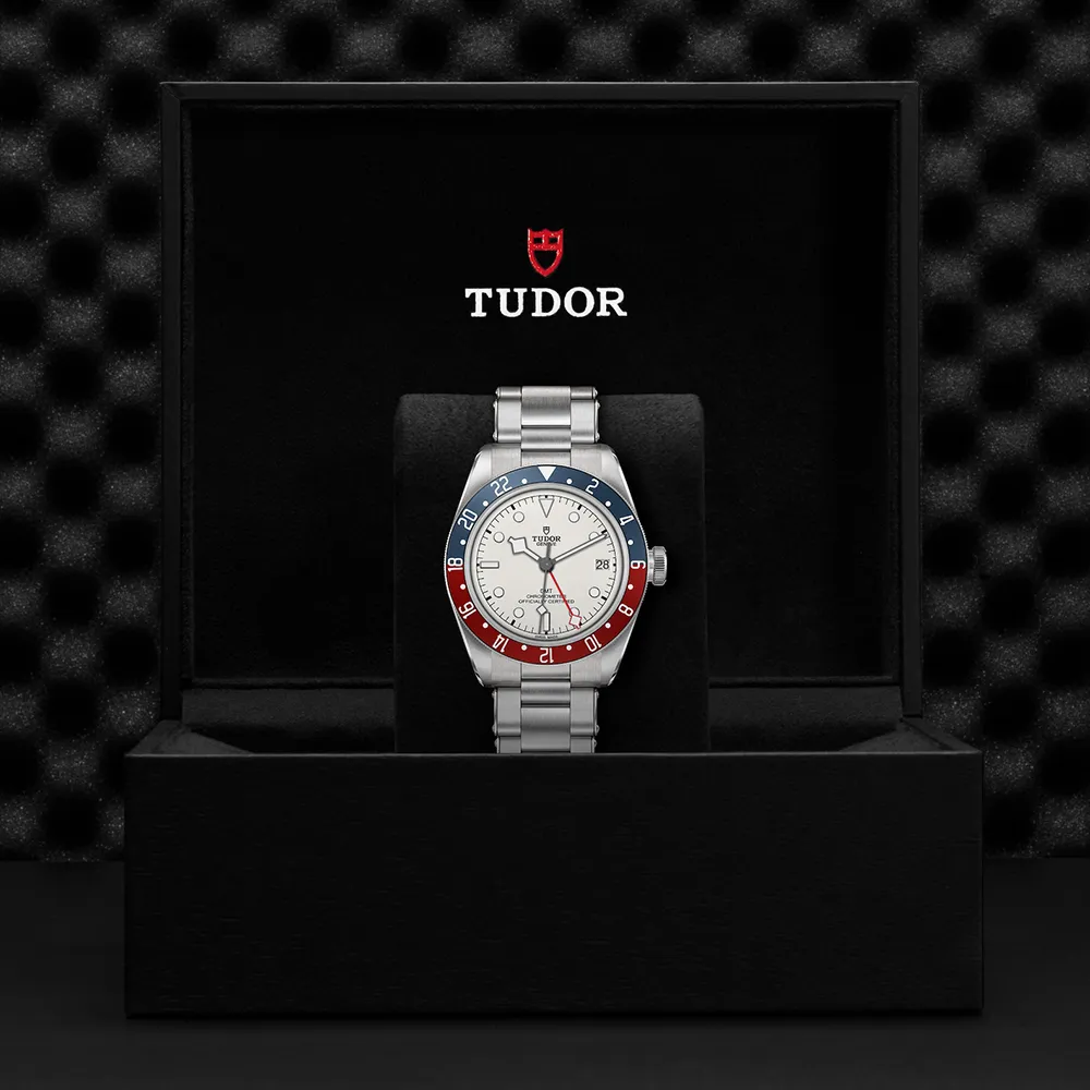 TUDOR Black Bay 41 GMT M79830RB-0010